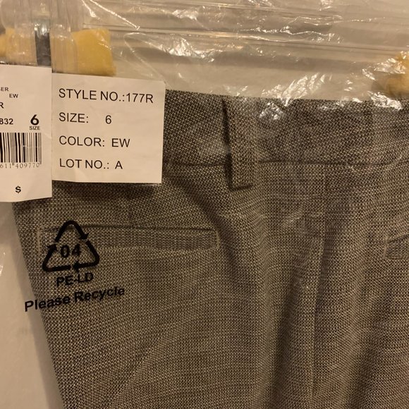 Any-season Tweed Pant (Size 6) with Pumpkin Wrap Top (Size M) - Picture 4 of 7